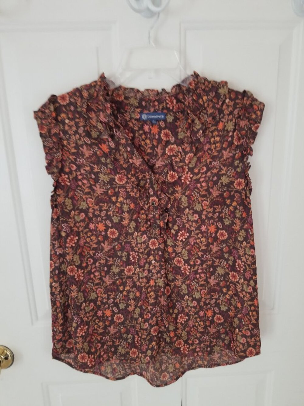 Democracy Women's Sleeveless Blouse